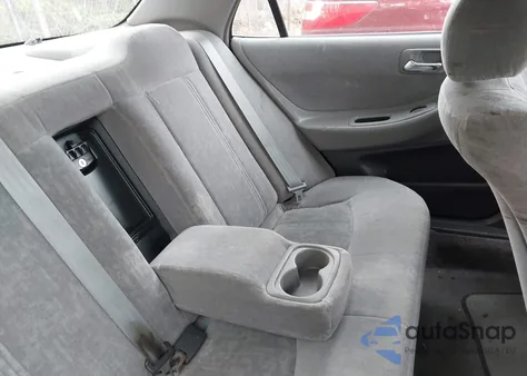 2000 Honda Accord 2.3 Ex z USA, uszkodzony, nr VIN 1HGCG6670YA111526